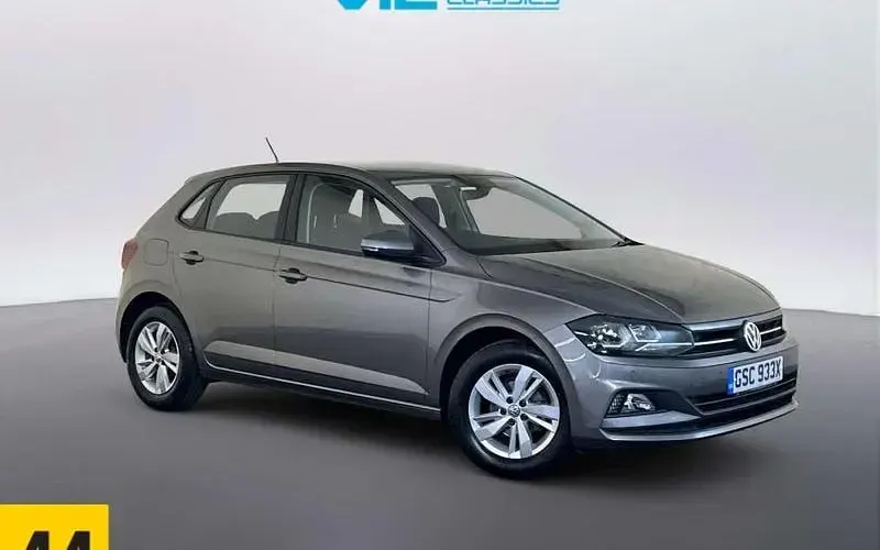 Used VW Polo SE 95 HP (69 kW) 2019 Hatchback