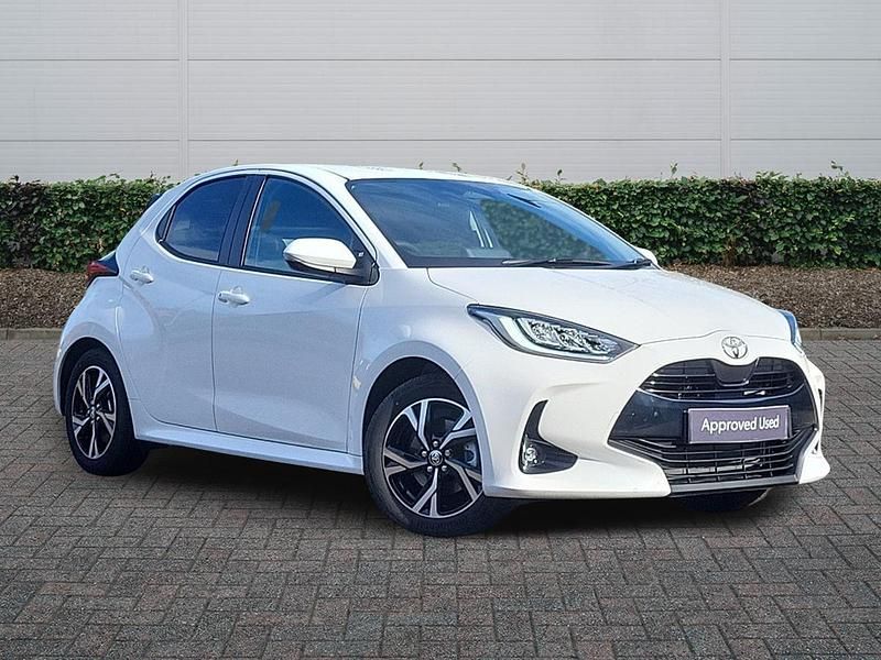New Toyota Yaris Hybrid Design 2025 White Hatchback