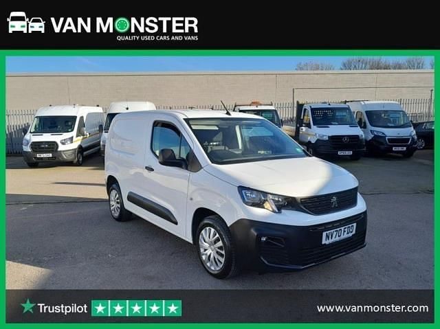 Used Peugeot Partner 2020 White MPV