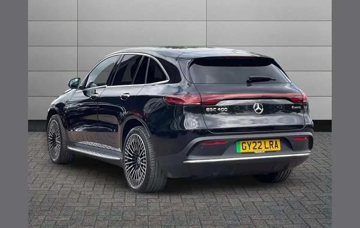 Used Mercedes EQC400 AMG Line Premium 300 kW (408 HP) 2022 Black SUV
