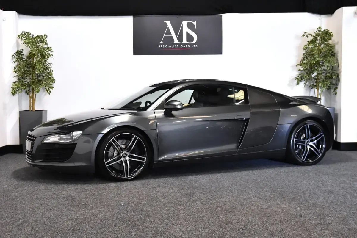 Used Audi R8 Coupé 2009 Grey Coupe