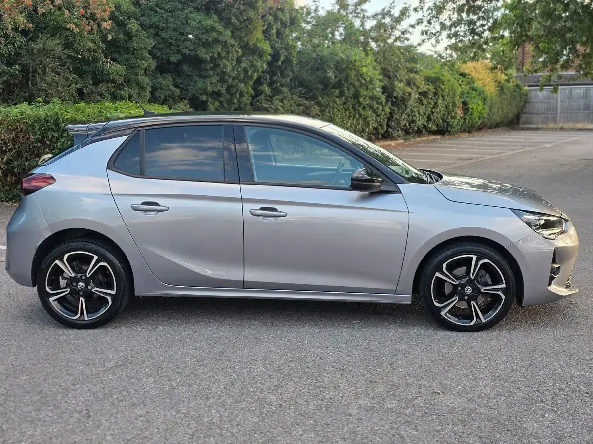 Used Vauxhall Corsa SRi 100 HP (73 kW) 2021 Grey Hatchback