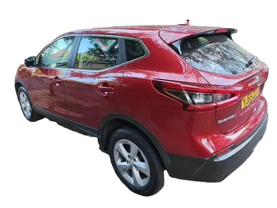 Gebraucht Nissan Qashqai Acenta Premium 160 PS (117 kW) 2020 Rot SUV