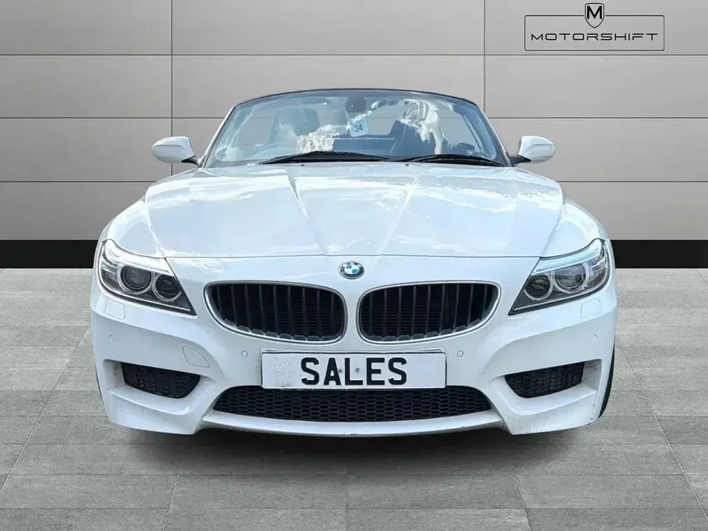 Used BMW Z4 M Sport 184 HP (135 kW) 2016 White Cabriolet