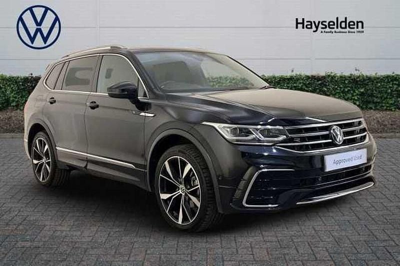 Used 2024 VW Tiguan Allspace SUV | £36,185 (Expensive) - Image 1/4