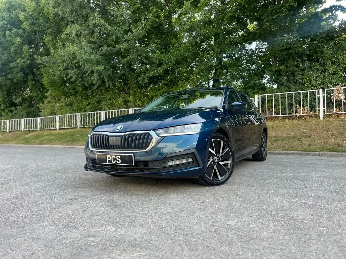 Used Skoda Octavia SE Technology 2021 Blue Estate