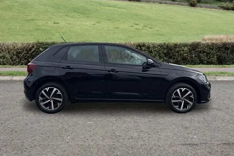 Used VW Polo Match 95 HP (69 kW) 2025 Black Hatchback