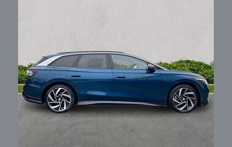 Used VW ID.7 Pro 210 kW (286 HP) 2025 Blue Estate