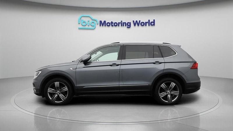 Used VW Tiguan Allspace Match 150 HP (110 kW) 2019 Grey SUV