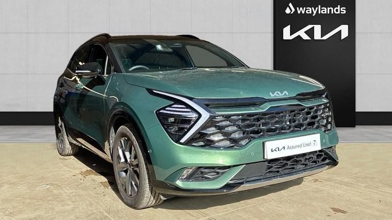 Green Used 2025 Kia Sportage GT-Line S SUV | £31,595 (Super price) - Image 1/4