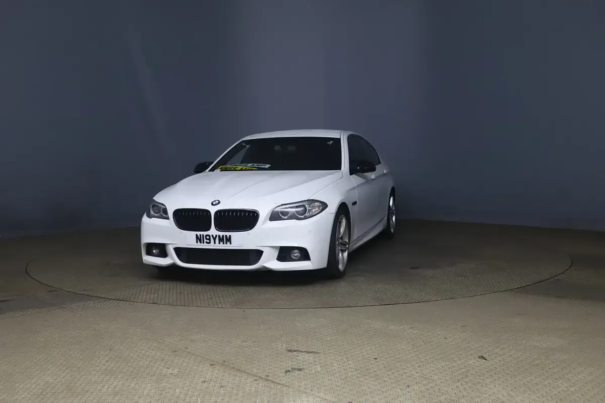 Used BMW 520 M Sport 190 HP (139 kW) 2016 White Sedan