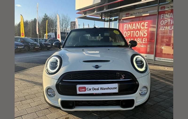 Used Mini Cooper S Cabriolet 188 HP (138 kW) 2018 White Cabriolet