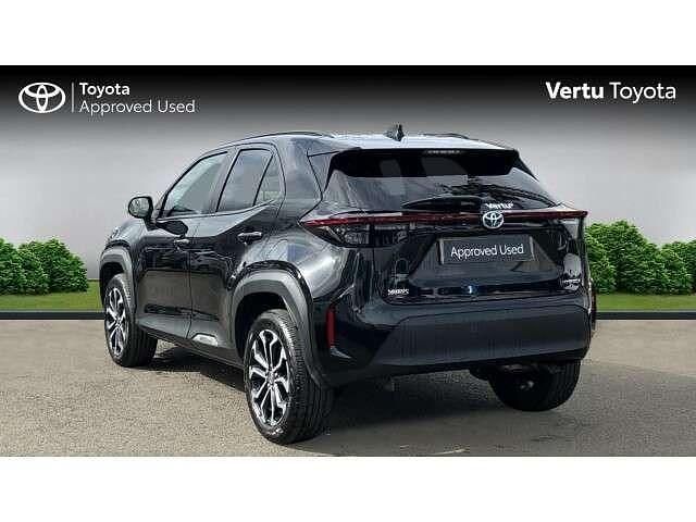 Used Toyota Yaris Cross Design 113 HP (83 kW) 2022 Black SUV