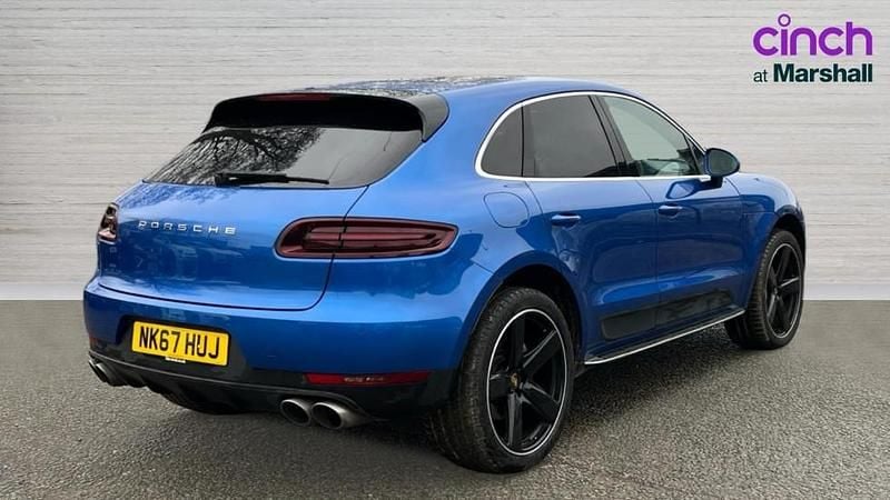 Used Porsche Macan 258 HP (189 kW) 2017 Blue SUV