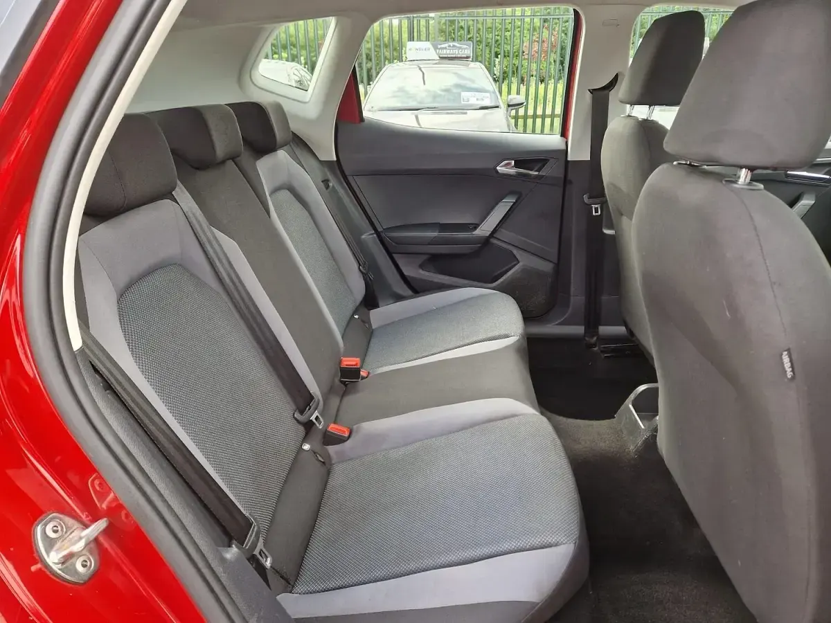 Used Seat Arona SE Technology 2018 Red SUV