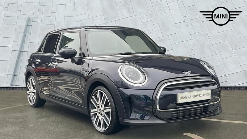 Used Mini Cooper Exclusive 136 HP (100 kW) 2021 Black Hatchback