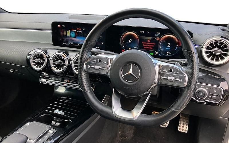 Used Mercedes CLA250e AMG Line Premium Plus 218 HP (160 kW) 2022 White Sedan