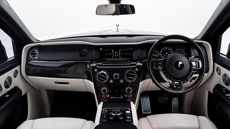 Used Rolls Royce Cullinan 563 HP (414 kW) 2022 Black SUV