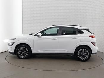 Used Hyundai Kona Premium 100 kW (136 HP) 2023 White SUV