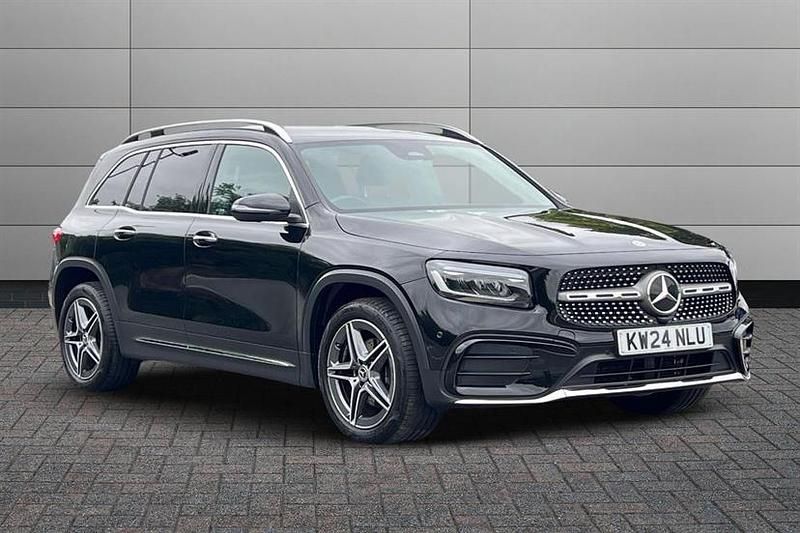 Cosmos black Used 2024 Mercedes GLB200 Executive SUV | £29,995 (Fair price) - Image 1/4