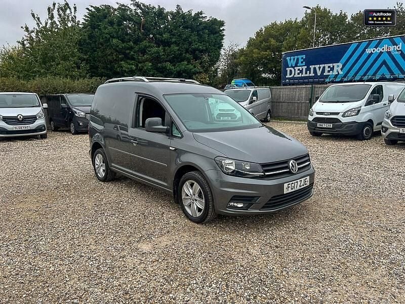 Used VW Caddy Highline 150 HP (110 kW) 2017 Grey MPV