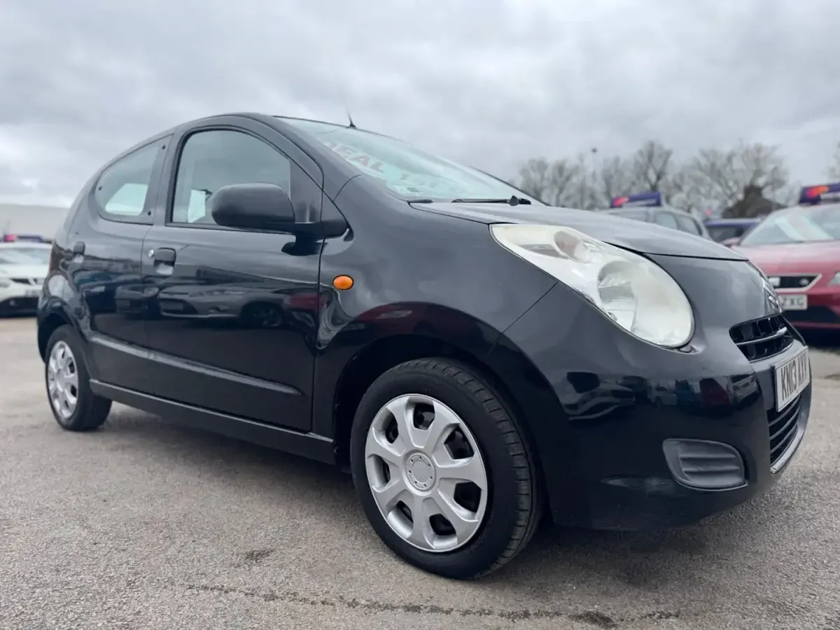 Używany Suzuki Alto 68 KM (50 kW) 2013 Czarny Hatchback