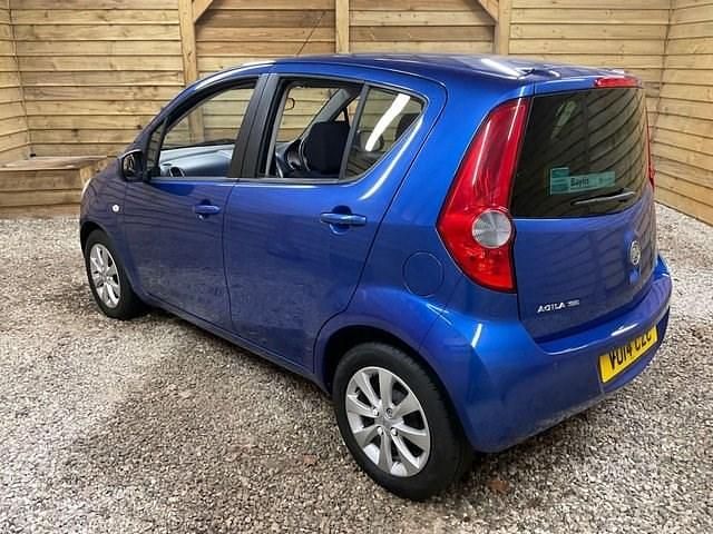 Used Vauxhall Agila 94 HP (69 kW) 2014 Blue MPV