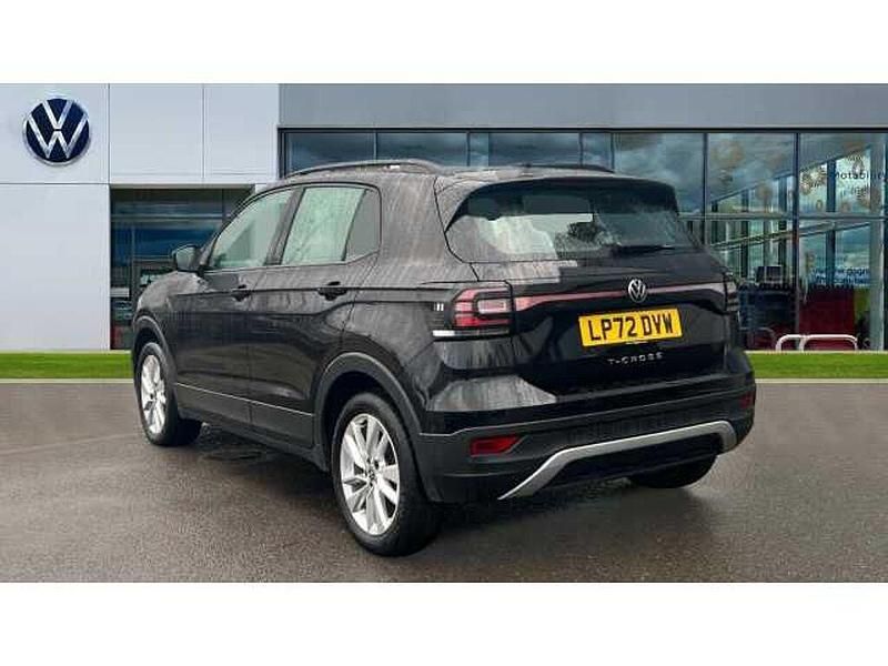 Used VW T-Cross SE 95 HP (69 kW) 2023 Deep black pearl SUV
