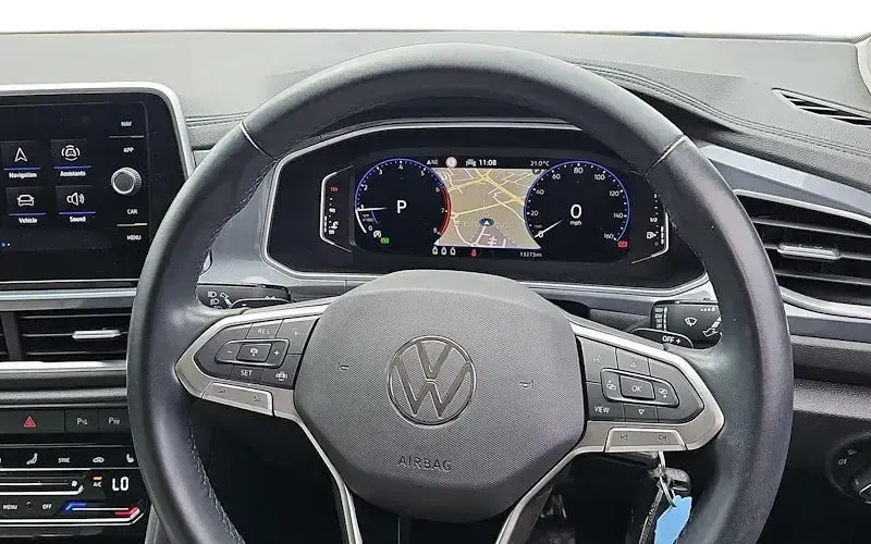 Used VW T-Roc Style 150 HP (110 kW) 2022 Blue SUV