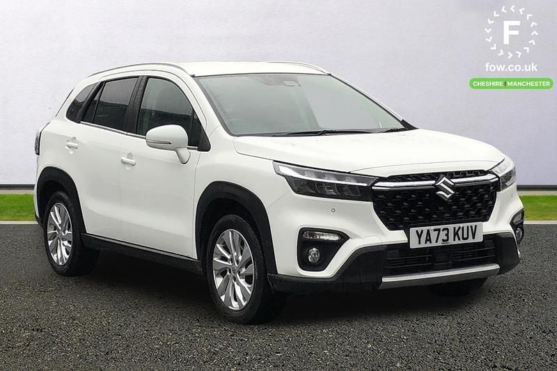 Used Suzuki SX4 129 HP (94 kW) 2024 White Hatchback