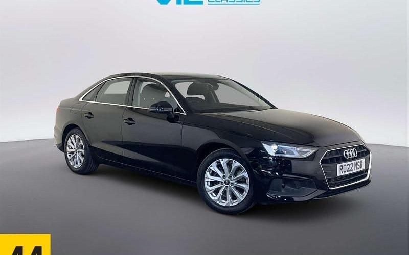 Begagnad Audi A4 Performance 150 HK (110 kW) 2022 Svart Sedan