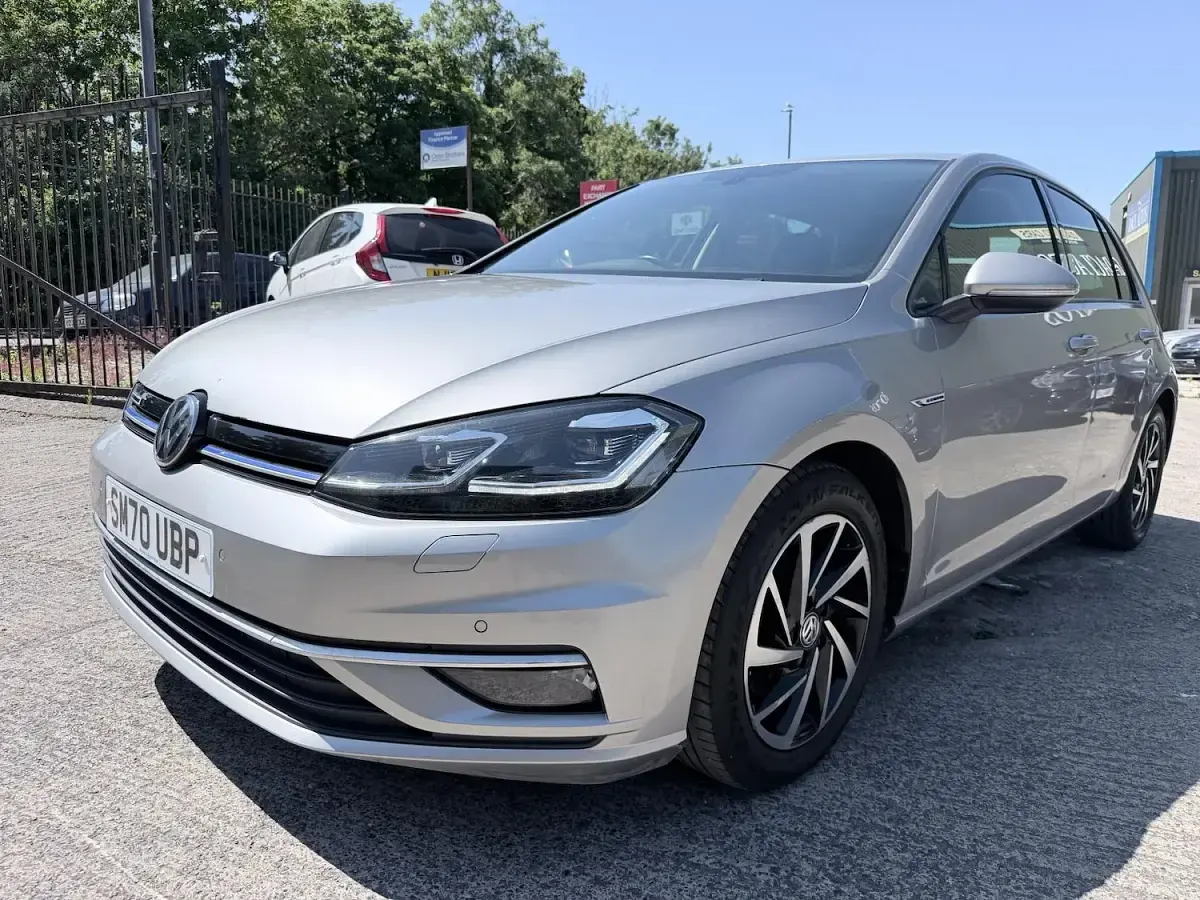 Used VW Golf VII Edition 130 HP (95 kW) 2020 Silver Hatchback