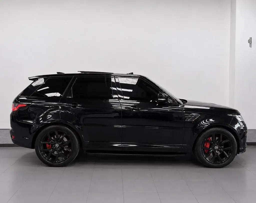 Used Land Rover Range Rover Sport SVR 575 HP (422 kW) 2019 Black SUV
