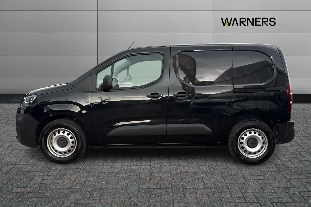 Usado Citroën e-Berlingo 98 kW (134 CV) 2023 Negro Monovolumen