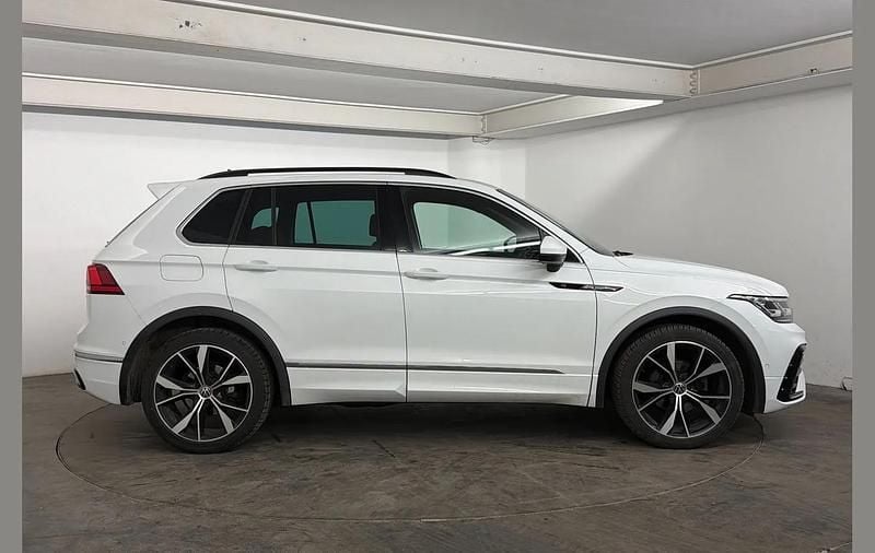 Used VW Tiguan R-line 150 HP (110 kW) 2022 White SUV