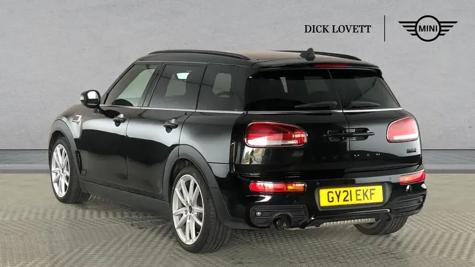 Used Mini Cooper Clubman Sport 134 HP (98 kW) 2021 Black Estate