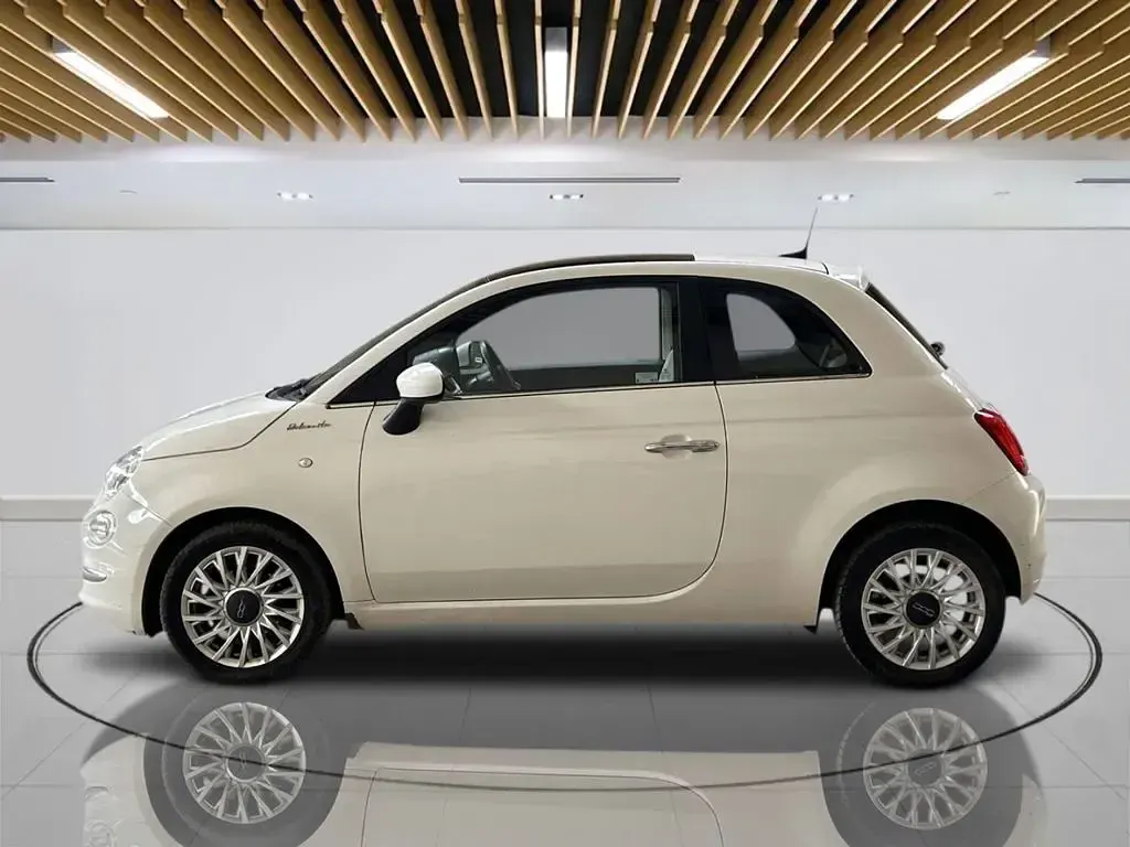 Used Fiat 500 Dolcevita 70 HP (51 kW) 2022 White Hatchback