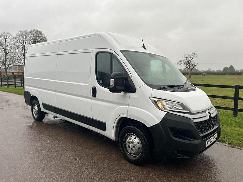 White Used 2023 Citroën Relay Van | £14,000 (Good price) - Image 1/4