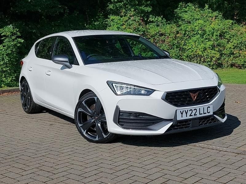 White Used 2022 Cupra Leon VZ2 Hatchback | £23,998 (Fair price) - Image 1/4