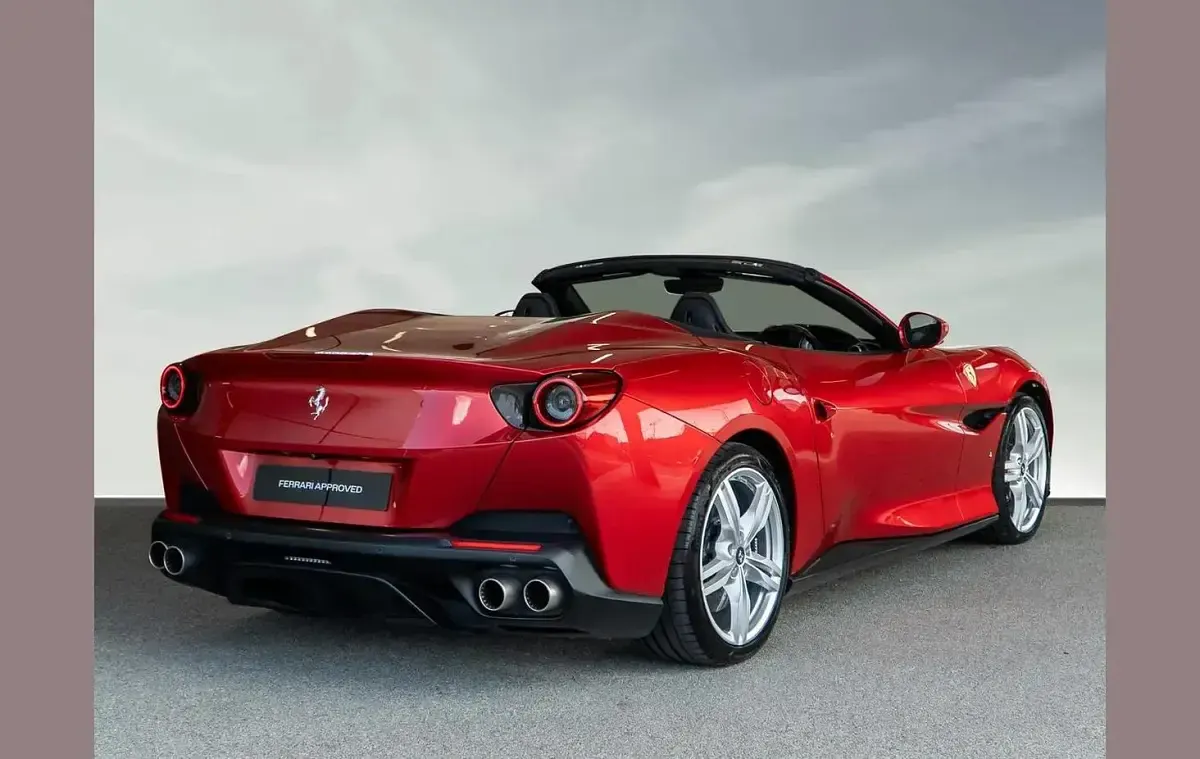 Used Ferrari Portofino 591 HP (434 kW) 2020 Red Cabriolet