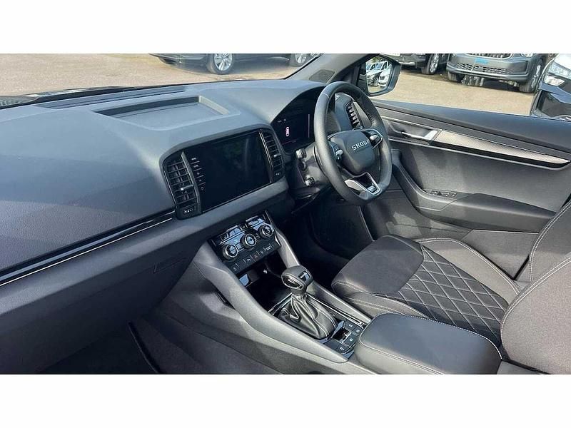 Used Skoda Karoq SportLine 147 HP (108 kW) 2025 Black SUV