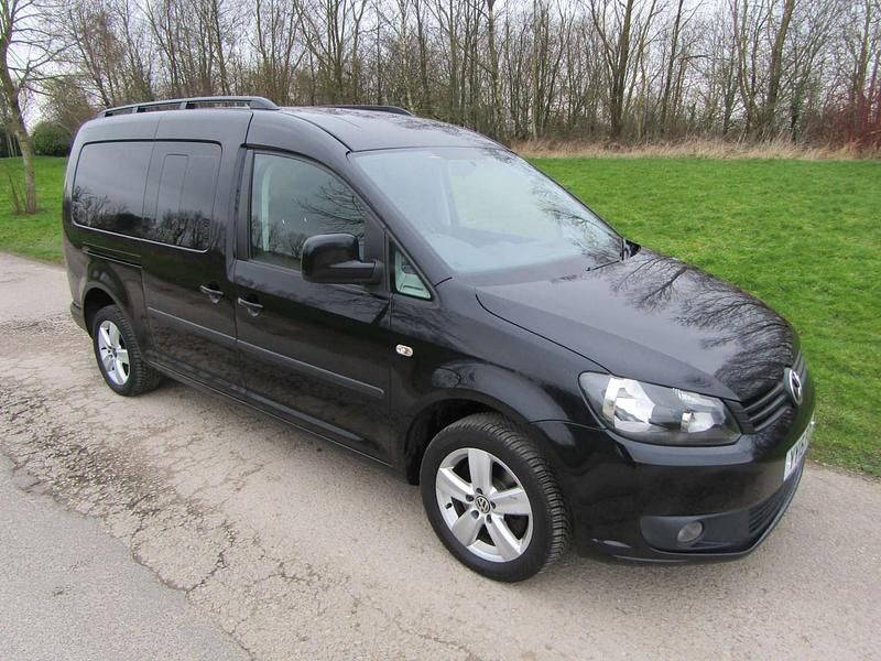 Używany VW Caddy Life 2015 Czarny Minivan