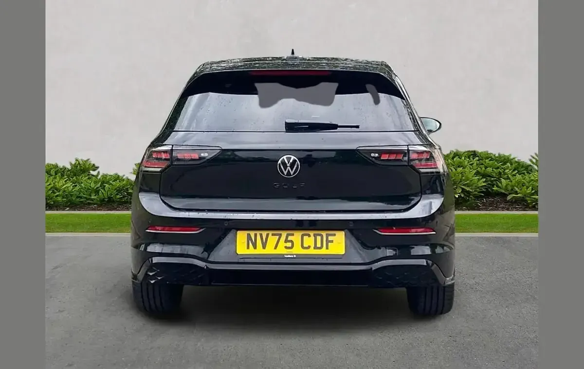 Used VW Golf VIII Black Edition 150 HP (110 kW) 2025 Black Hatchback