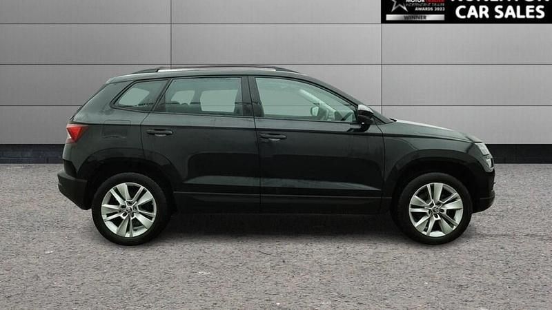 Used Skoda Karoq SE Technology 150 HP (110 kW) 2022 Black SUV