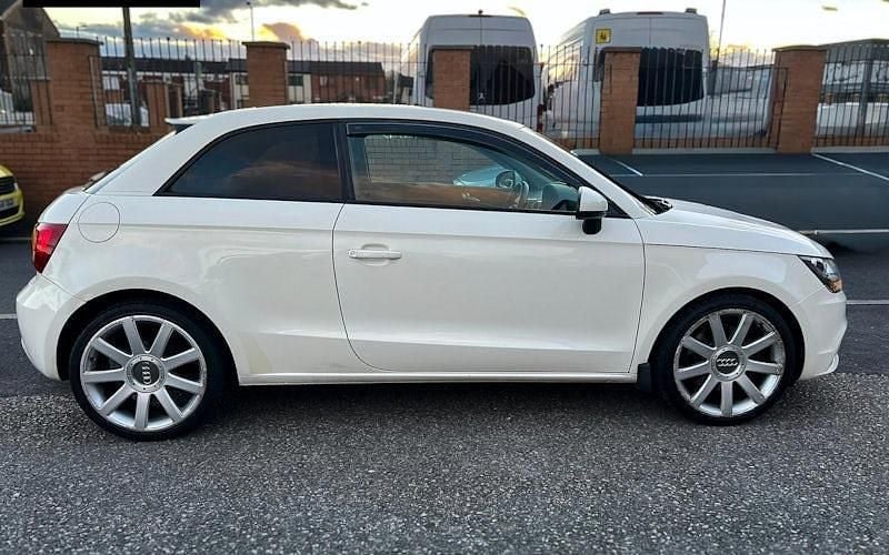 Used 2014 Audi A1 Sportback Sport Hatchback | £4,495 (Good price) - Image 1/4