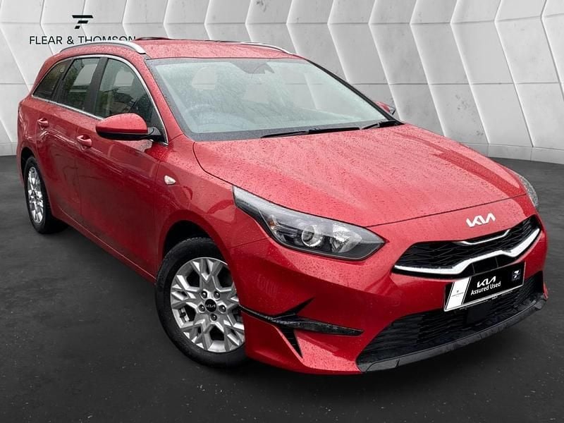Used Kia Ceed 2024 Red Hatchback