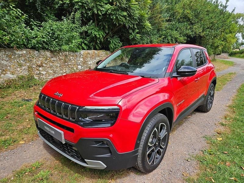 Used Jeep Avenger EV Summit 113 kW (154 HP) 2024 Red SUV