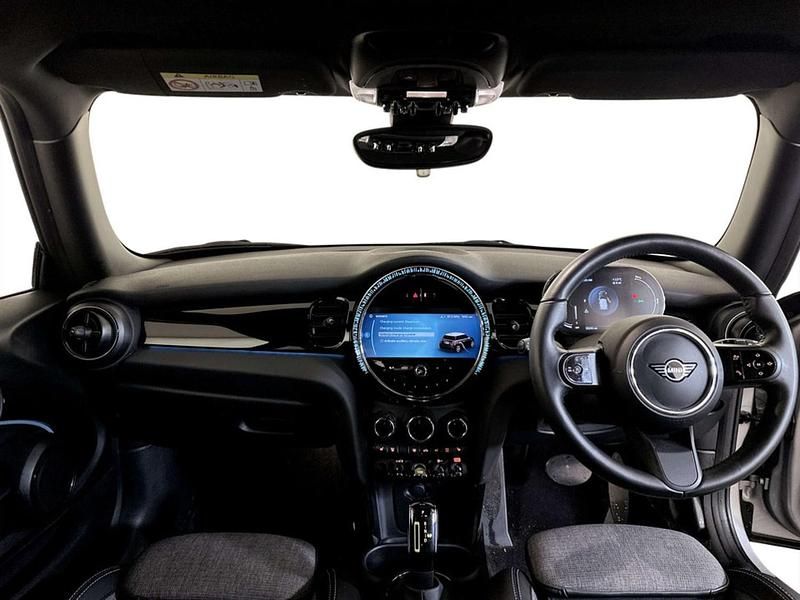 Used Mini Cooper SE Hatch 135 kW (184 HP) 2023 Silver Hatchback