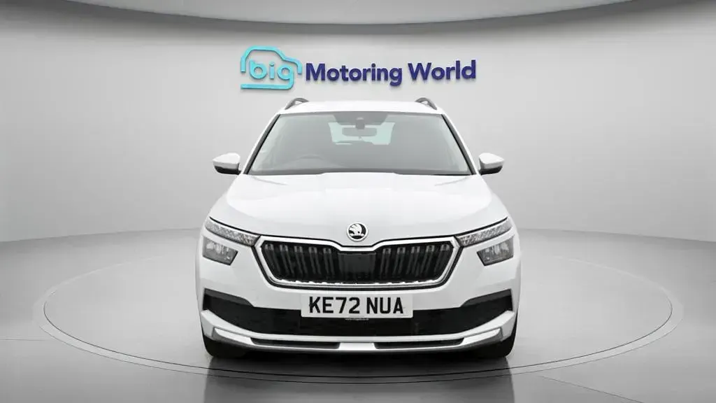 Used Skoda Kamiq SE Drive 150 HP (110 kW) 2023 White SUV