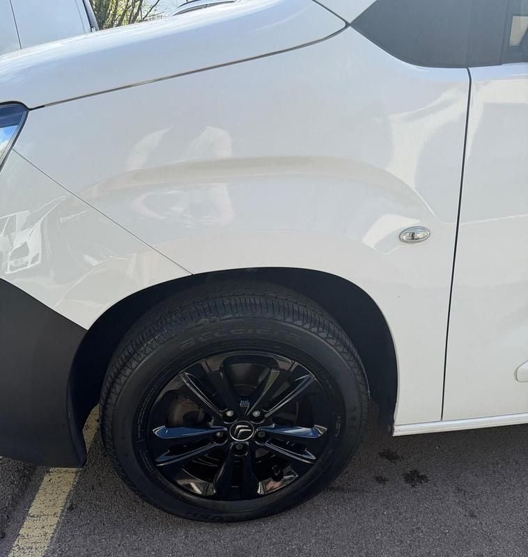 Used Citroën Berlingo 100 HP (73 kW) 2020 White MPV